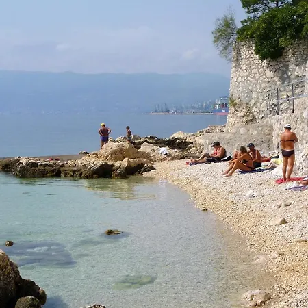 With Parking Space - 16029 Lägenhet *